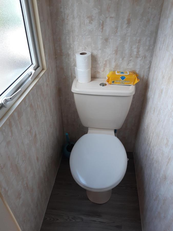 Chalet 15 "De Tien Heugten" Vakantiepark Schoonloo 外观 照片