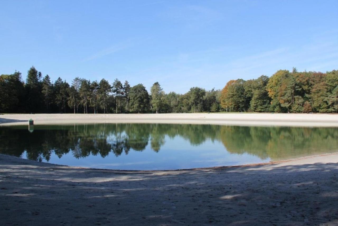 Chalet 15 "De Tien Heugten" Vakantiepark Schoonloo 外观 照片