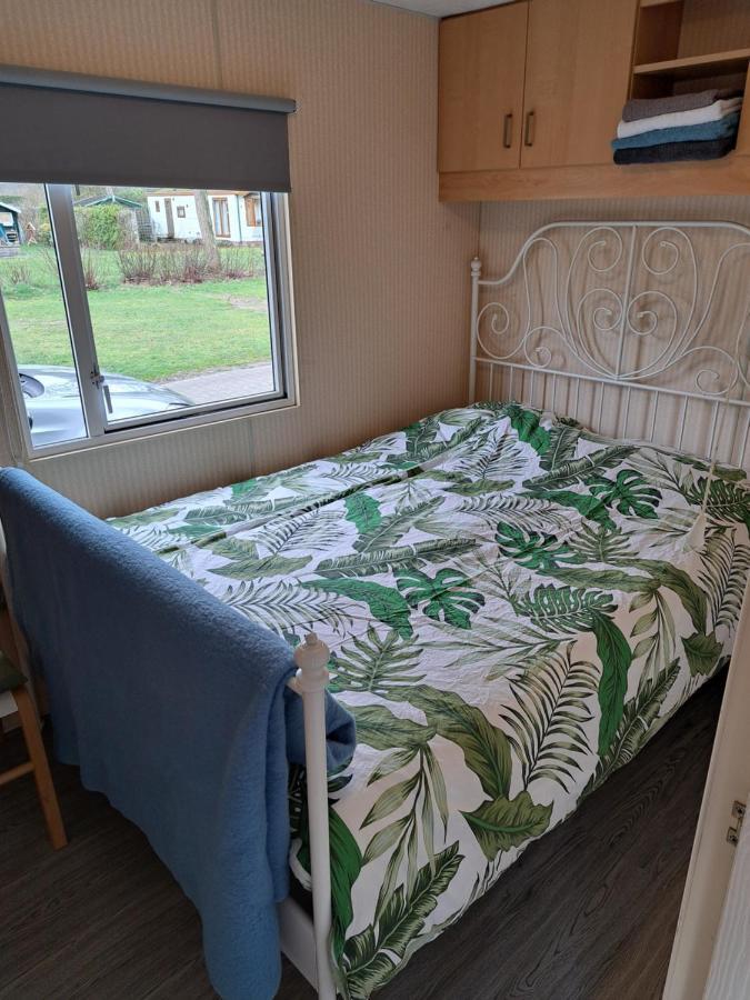 Chalet 15 "De Tien Heugten" Vakantiepark Schoonloo 外观 照片